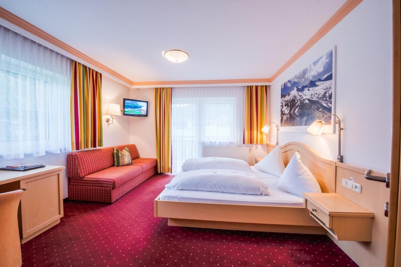 Hotel Grundlhof Bramberg am Wildkogel Buitenkant foto